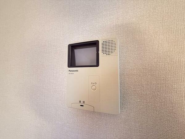 detached 東京都多摩市東寺方１丁目

地図を見る