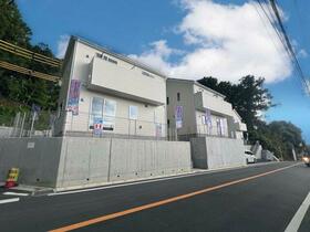 東京都町田市薬師台１丁目
