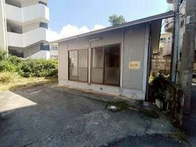 沖縄県那覇市宇栄原３丁目