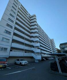地下室 高知市鴨部アーネスト能茶山 中古マンション