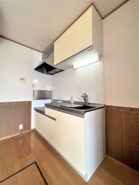 apartment 茨城県つくば市研究学園５丁目５－１３ ファースト・ラフィーネ・学園１Ｆ