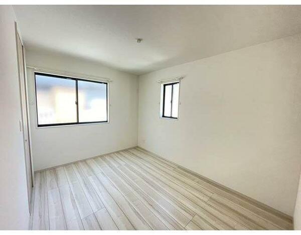 detached 埼玉県鶴ヶ島市大字脚折

地図を見る