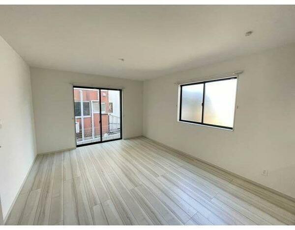 detached 埼玉県鶴ヶ島市大字脚折

地図を見る