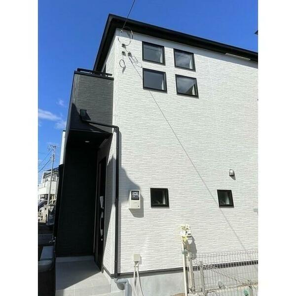 detached 埼玉県鶴ヶ島市大字脚折

地図を見る