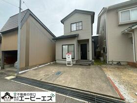 富山県射水市小島