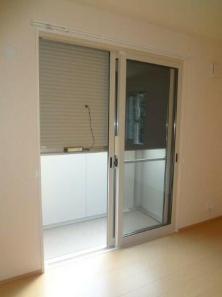 detached 東京都東大和市芋窪５丁目

地図を見る