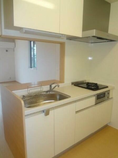 detached 東京都東大和市芋窪５丁目

地図を見る