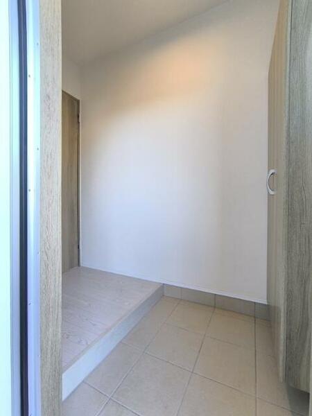 apartment 茨城県つくば市研究学園５丁目５－１３ ファースト・ラフィーネ・学園１Ｆ