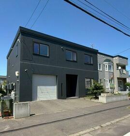 北海道札幌市白石区菊水元町八条２丁目