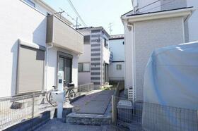 埼玉県草加市谷塚仲町