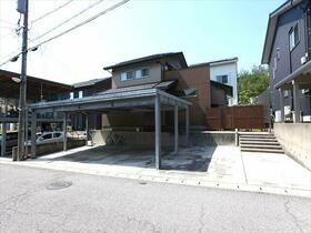 石川県能美市和光台４丁目