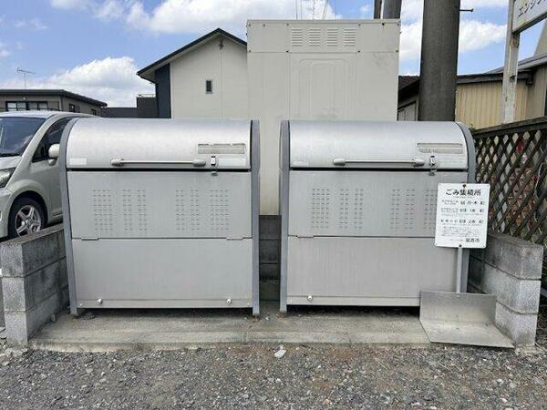 detached 茨城県筑西市小川

地図を見る