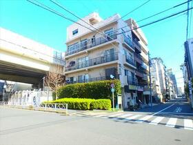 錦糸町仲山ビル１階