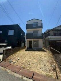 兵庫県三木市緑が丘町西４丁目