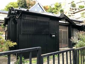 神奈川県横須賀市坂本町６丁目