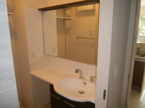 apartment 福島県双葉郡楢葉町大字下小塙字広畑
下小塙の賃貸情報を見る
物件地図