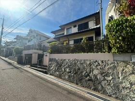 大阪府池田市伏尾台４丁目
