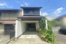 富山県高岡市本丸町
