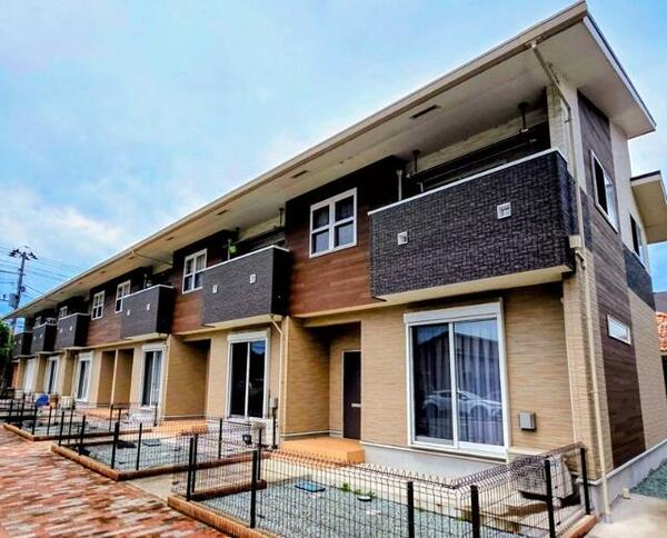 apartment 宮城県柴田郡柴田町大字船岡
地図を見る