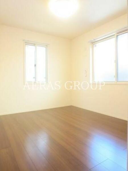 apartment 埼玉県吉川市美南３丁目
地図を見る