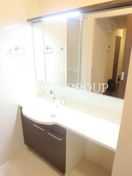 apartment 埼玉県吉川市美南３丁目
地図を見る