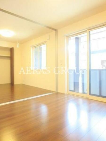 apartment 埼玉県吉川市美南３丁目
地図を見る