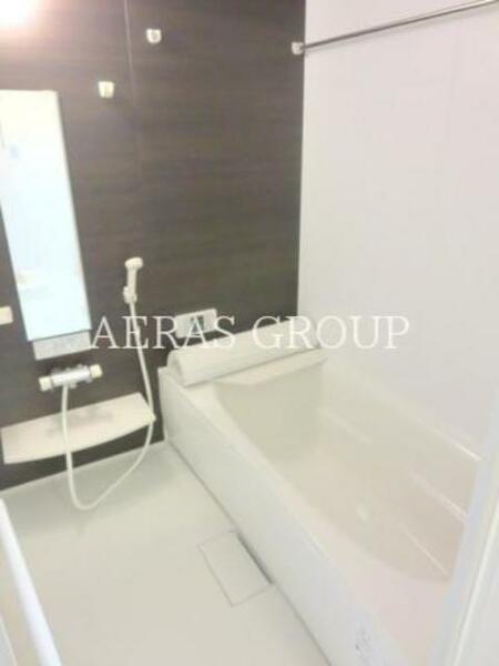 apartment 埼玉県吉川市美南３丁目
地図を見る