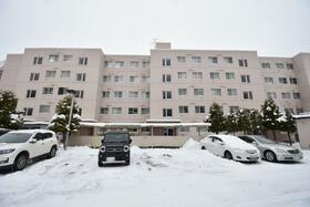 サームもなみ公園参番館