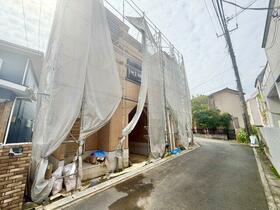 神奈川県横浜市港南区笹下５丁目