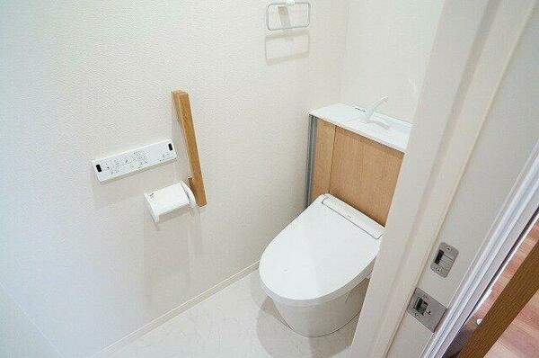 detached 埼玉県戸田市本町３丁目

地図を見る