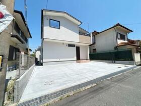 兵庫県三木市志染町東自由が丘2丁目