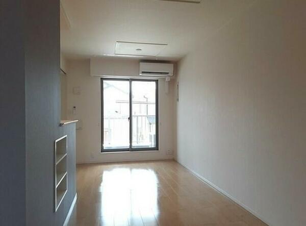 apartment 埼玉県吉川市美南１丁目
地図を見る