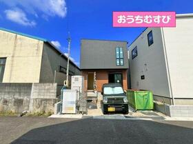 愛知県春日井市前並町２丁目