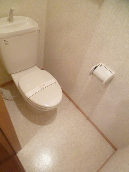 apartment 埼玉県吉川市中央２丁目
地図を見る