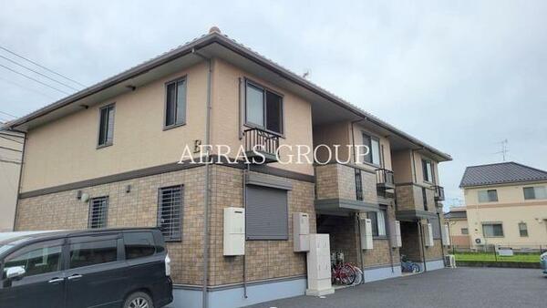 apartment 埼玉県吉川市中央２丁目
地図を見る