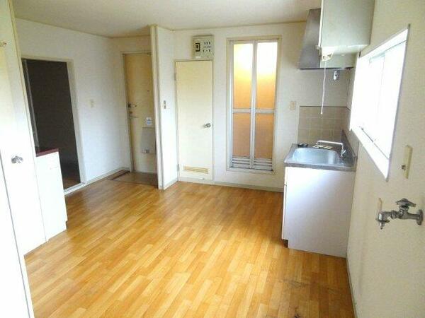 apartment 埼玉県和光市新倉２丁目
地図を見る