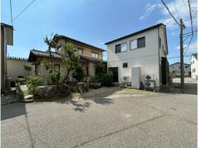 石川県金沢市三池町