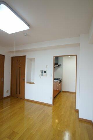 apartment 埼玉県戸田市南町
地図を見る