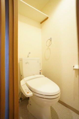 apartment 埼玉県戸田市南町
地図を見る