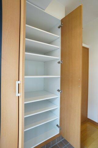 apartment 埼玉県戸田市南町
地図を見る