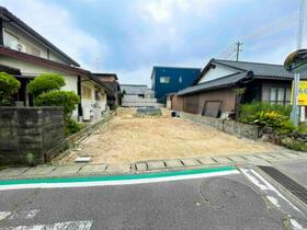 三重県鈴鹿市国府町