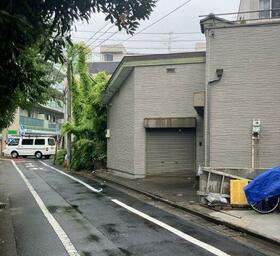 東京都豊島区南長崎１丁目