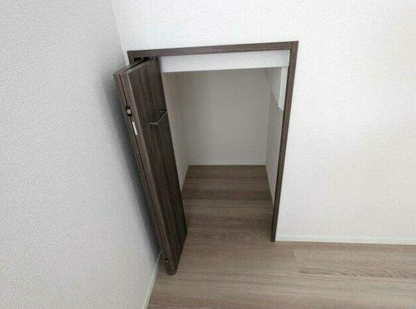 detached 東京都小平市小川町１丁目

地図を見る