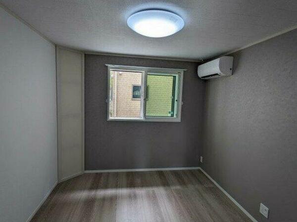 detached 東京都小平市小川町１丁目

地図を見る