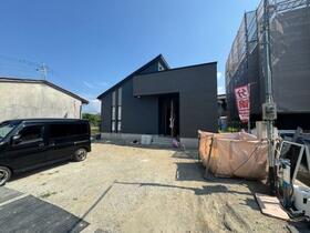 福岡県福岡市西区太郎丸２丁目