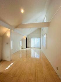 東京都目黒区東が丘２丁目