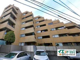 ルーフバルコニーのあるライオンズマンション覚王山