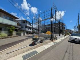 高知県高知市薊野西町１丁目