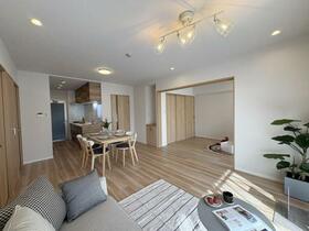 ナポレ久留米けやき通り　２０３