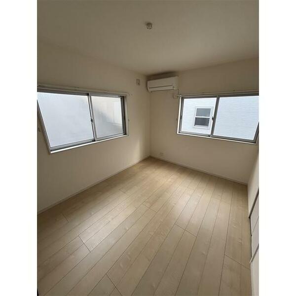 detached 埼玉県入間郡三芳町大字竹間沢

地図を見る